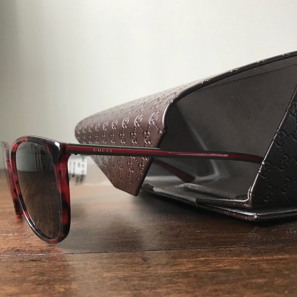 ⬇️‼️💔GONE 6/29/HP/JUST IN/$ firm/Gucci Sunglasses - Picture 3 of 5